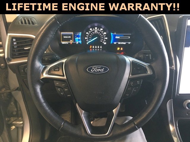 Used 2022 Ford Edge Titanium image 18