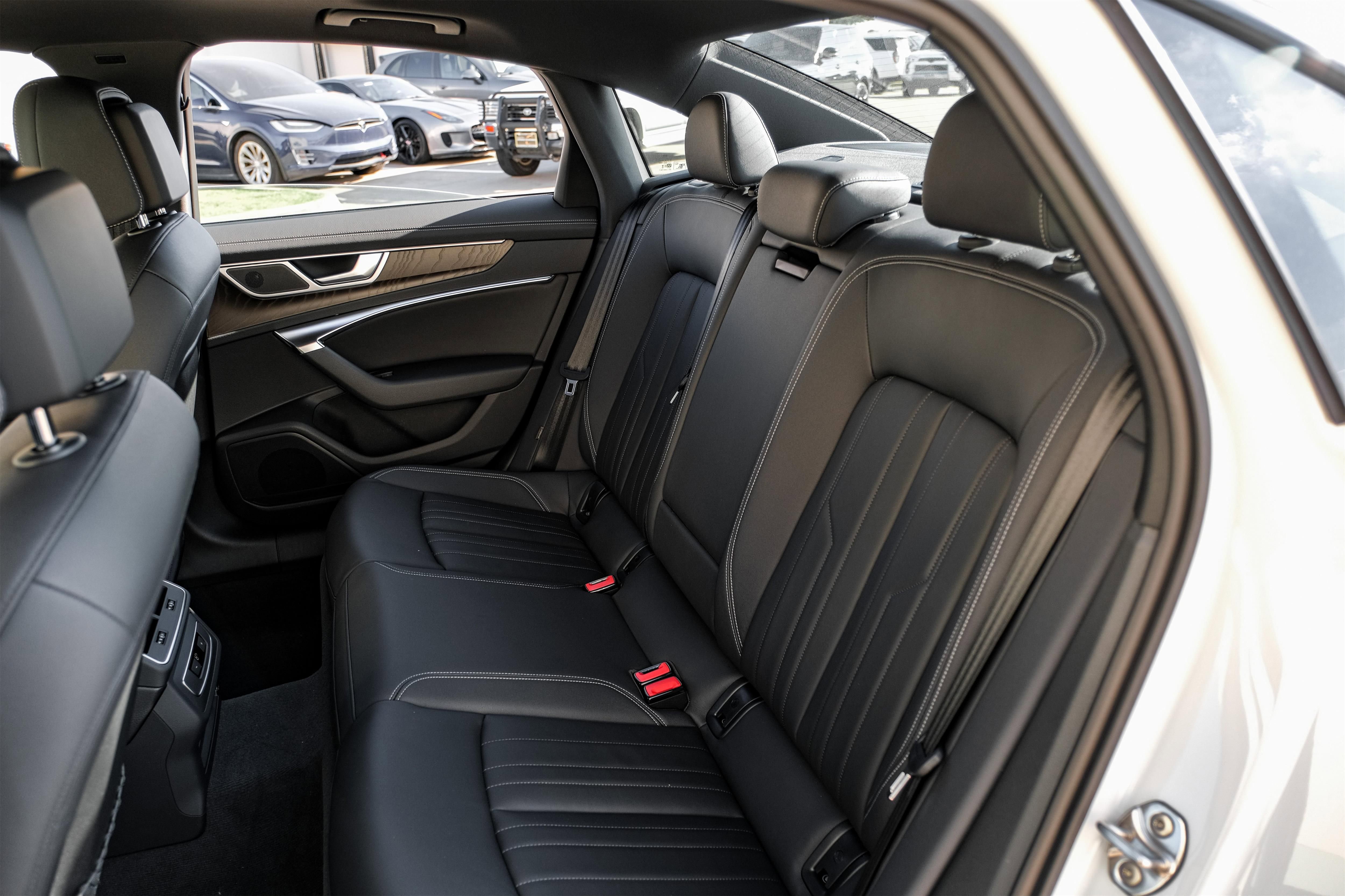 Used 2023 Audi A6 3.0T Premium w/ Convenience Package image 37