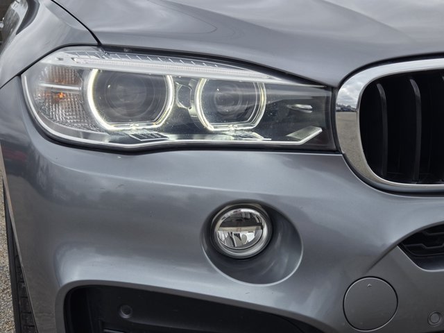 Used 2019 BMW X6 xDrive35i w/ M Sport Package AWD/4WD image 6
