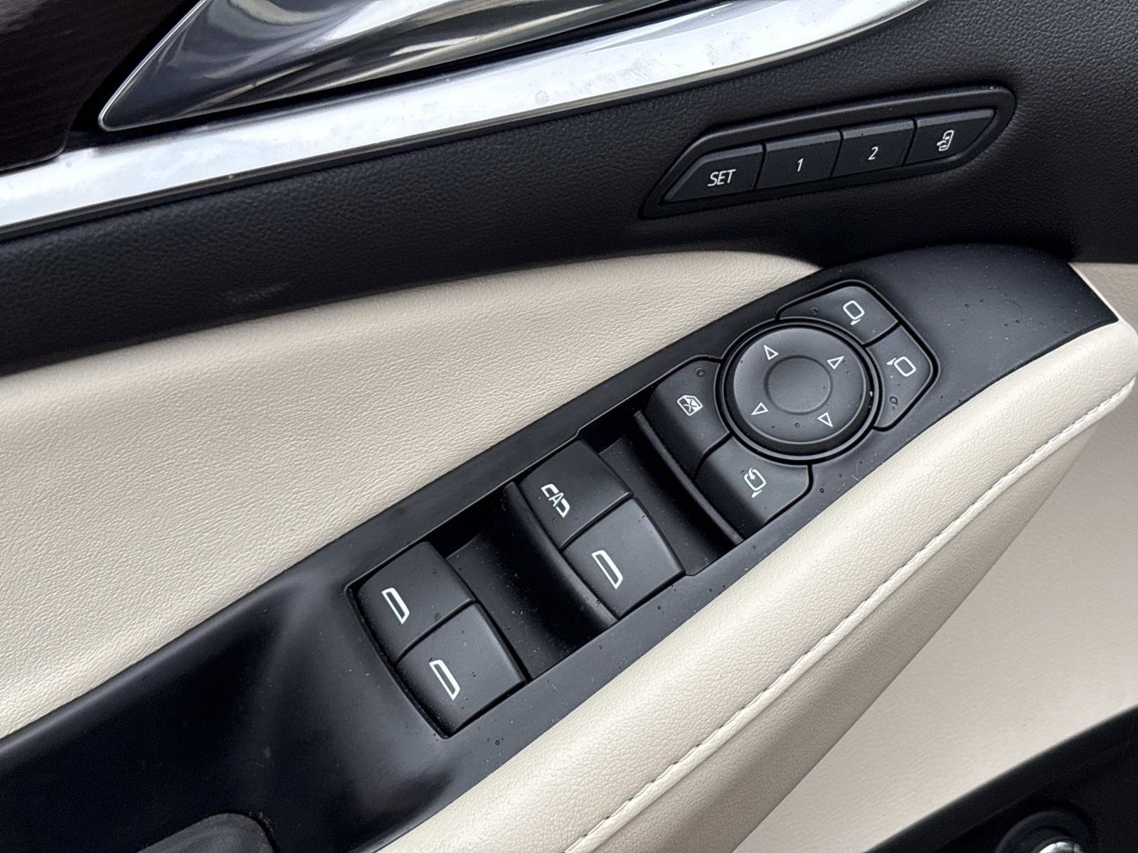 Certified 2023 Buick Enclave Avenir w/ Avenir Technology Package image 13