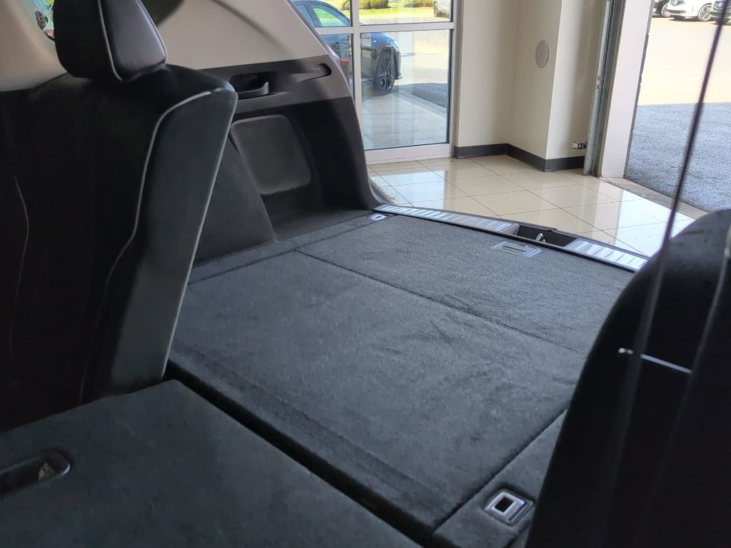 Certified 2025 Acura RDX SH-AWD w/ Advance Package image 34