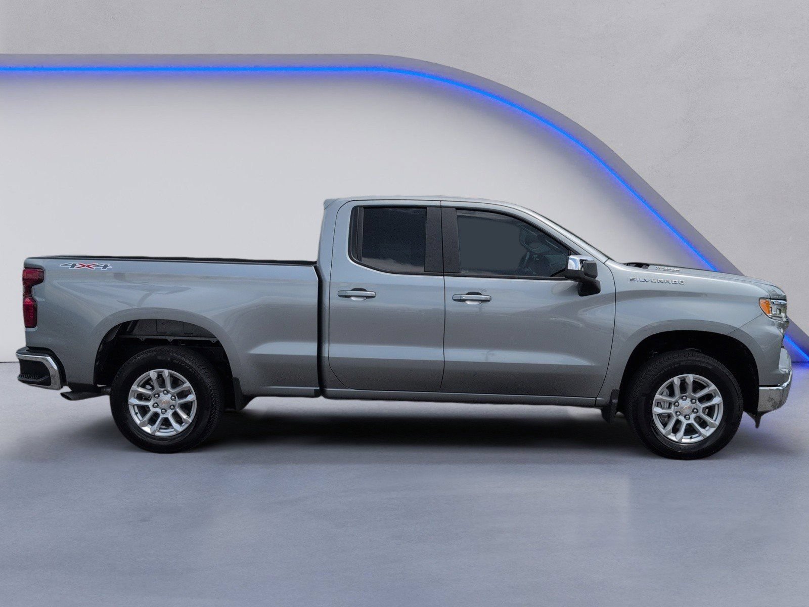 Used 2026 Chevrolet Silverado 1500 LT AWD/4WD image 11
