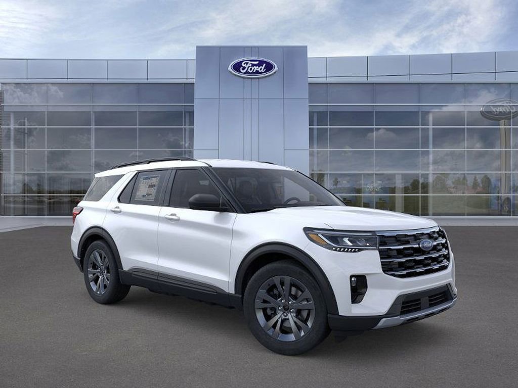 New 2026 Ford Explorer Active w/ Active Comfort Package image 7