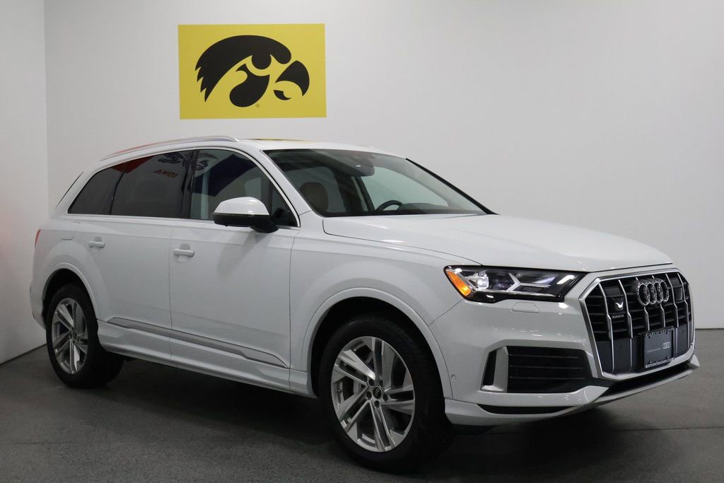 Used 2022 Audi Q7 2.0T Premium Plus w/ Premium Plus Package AWD/4WD image 6