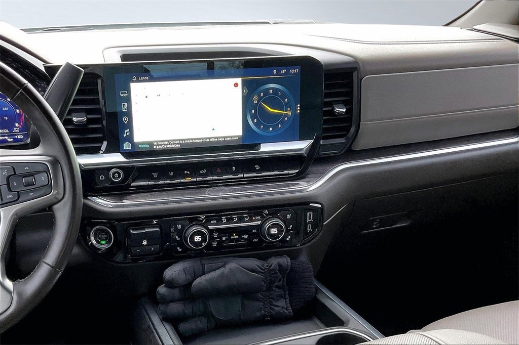 Used 2024 Chevrolet Silverado 2500 LTZ w/ LTZ Plus Package image 6