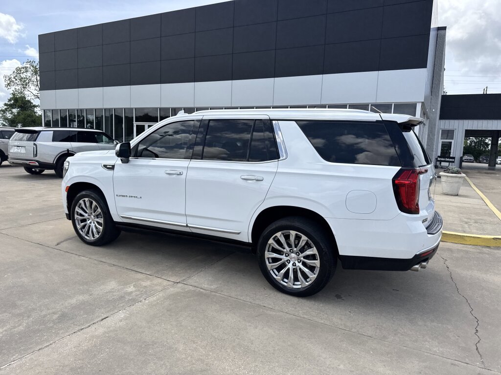 Used 2023 GMC Yukon Denali AWD/4WD image 25