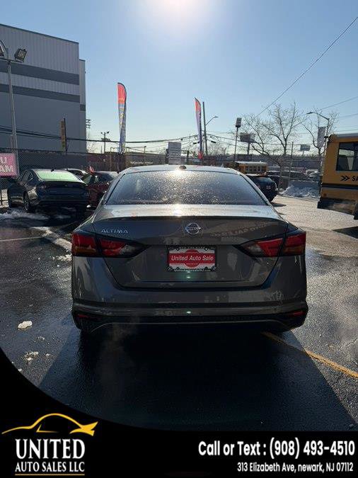 Used 2019 Nissan Altima 2.5 S FWD image 5