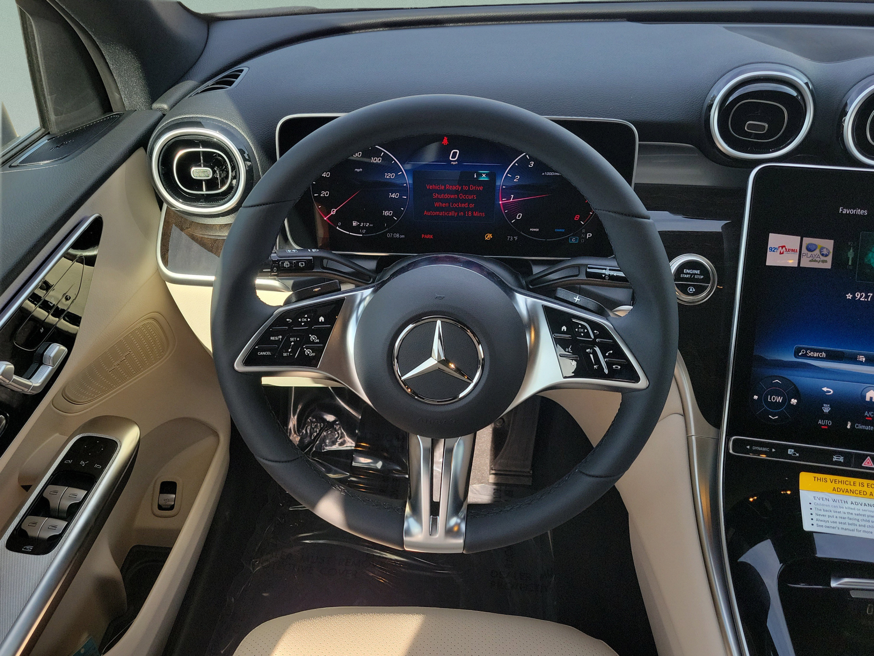 Used 2026 Mercedes-Benz GLC 300 image 6