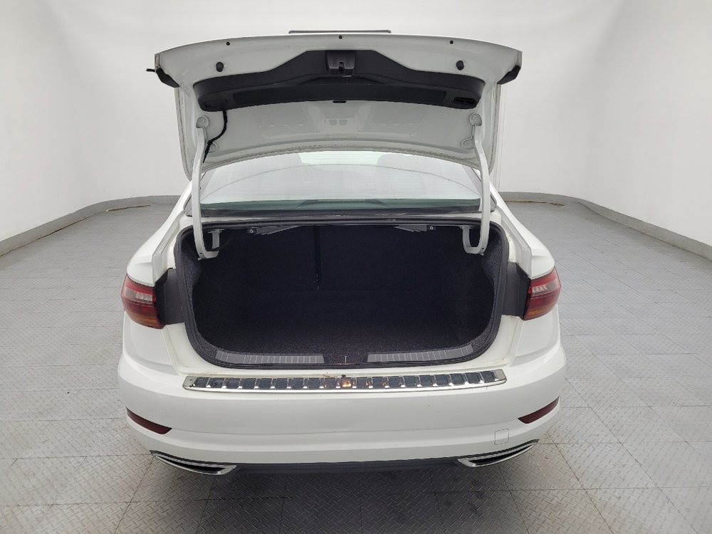 Used 2019 Volkswagen Jetta R-Line FWD image 29