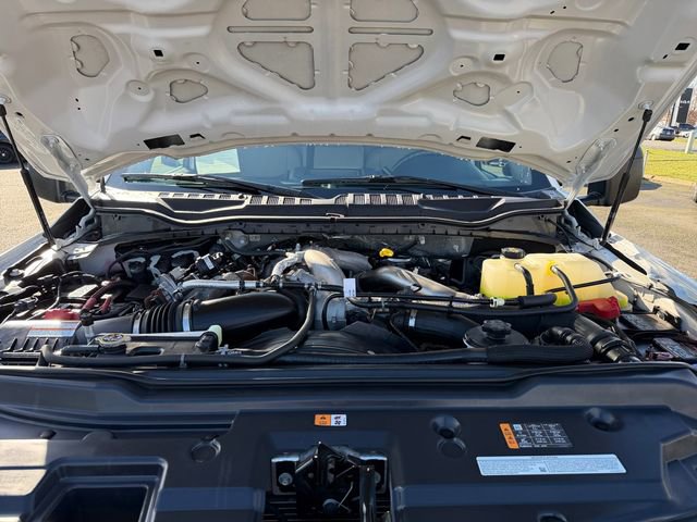 Used 2022 Ford F550 4x4 Crew Cab Super Duty image 43