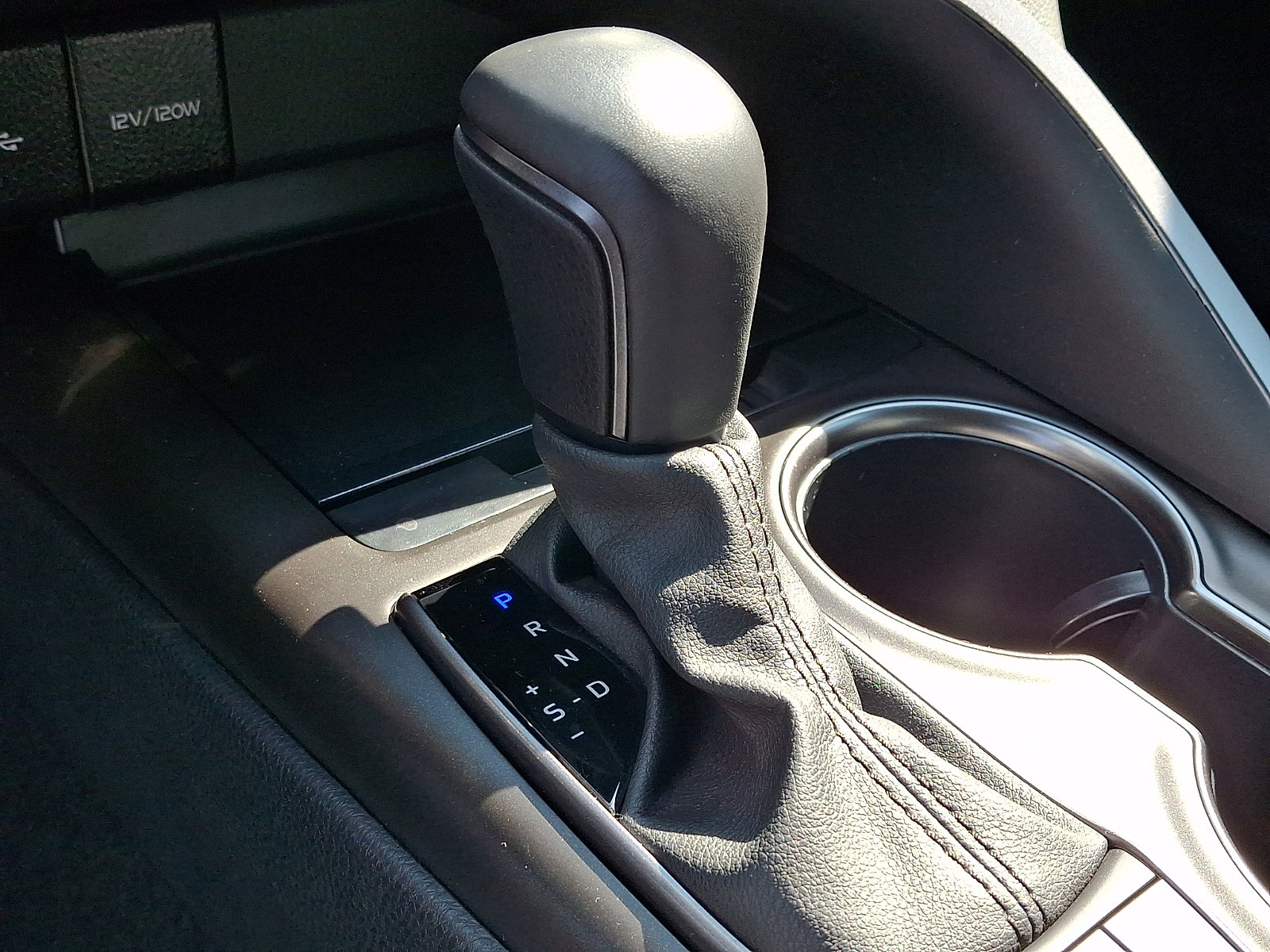 Certified 2024 Toyota Camry SE AWD/4WD image 14