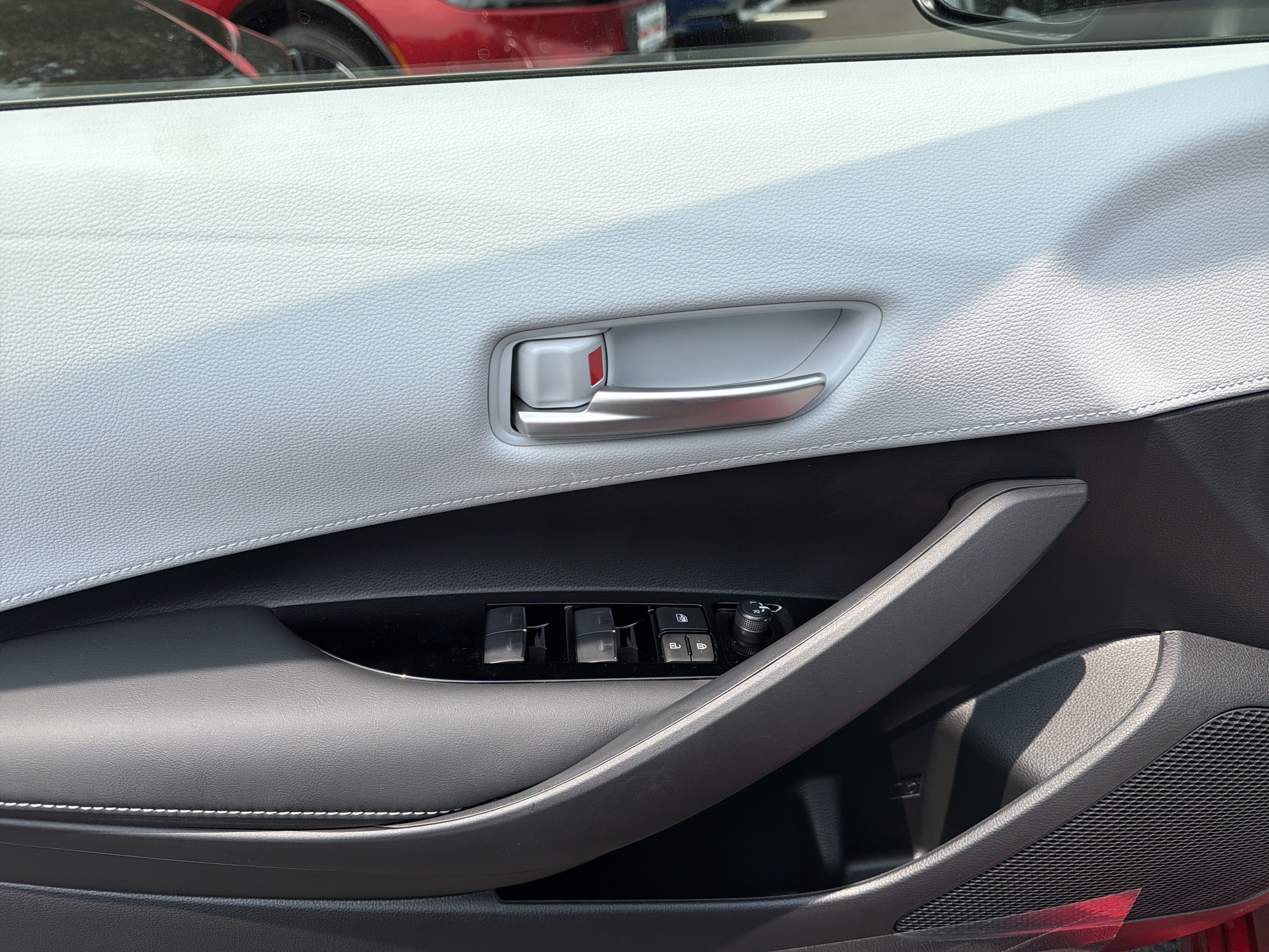 New 2026 Toyota Corolla SE FWD image 8