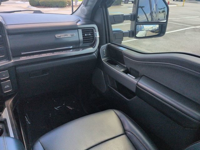 Certified 2024 Ford F250 Lariat w/ Lariat Ultimate Package AWD/4WD image 17