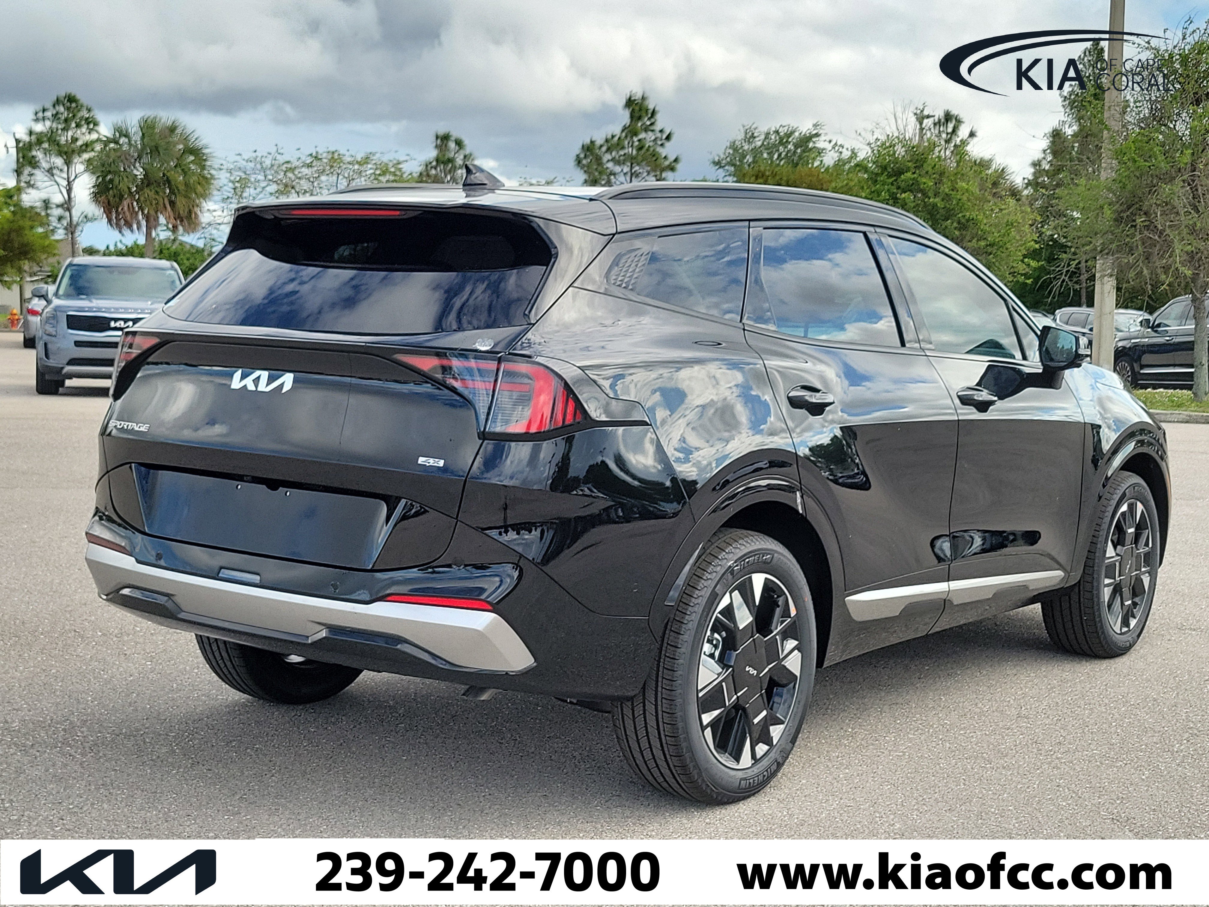 New 2026 Kia Sportage SX AWD/4WD image 6