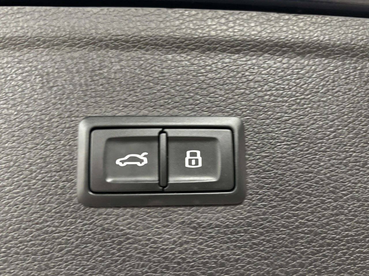 Used 2018 Audi Q5 2.0T Premium Plus AWD/4WD image 7
