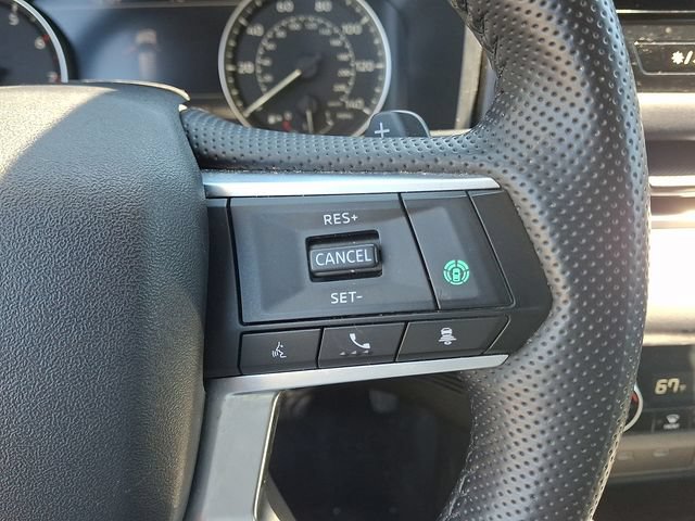 Used 2025 Mitsubishi Outlander SE AWD/4WD image 23