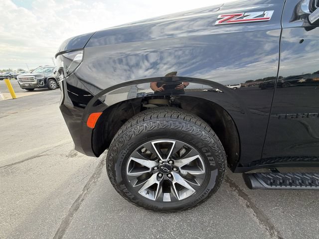Certified 2023 Chevrolet Tahoe Z71 w/ Luxury Package AWD/4WD image 34