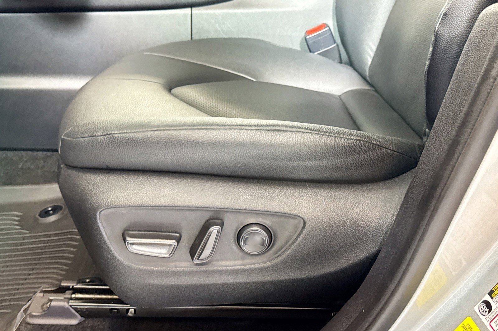 Used 2024 Toyota Grand Highlander AWD Hybrid image 18