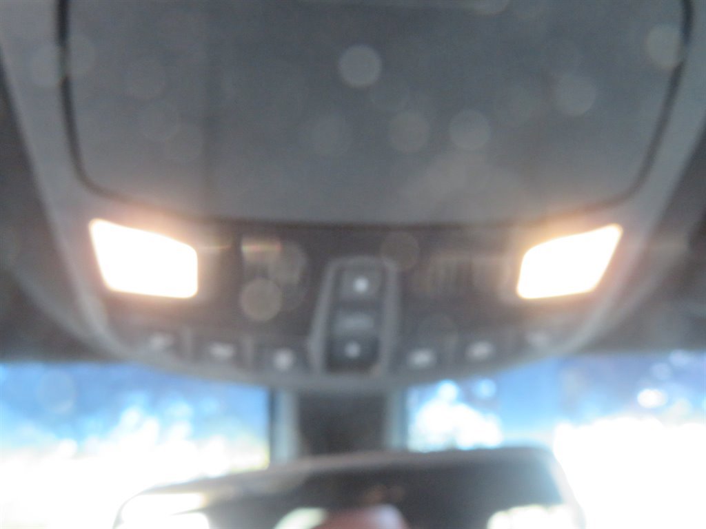 Used 2017 Lincoln MKX Reserve w/ Driver Assistance Package image 33