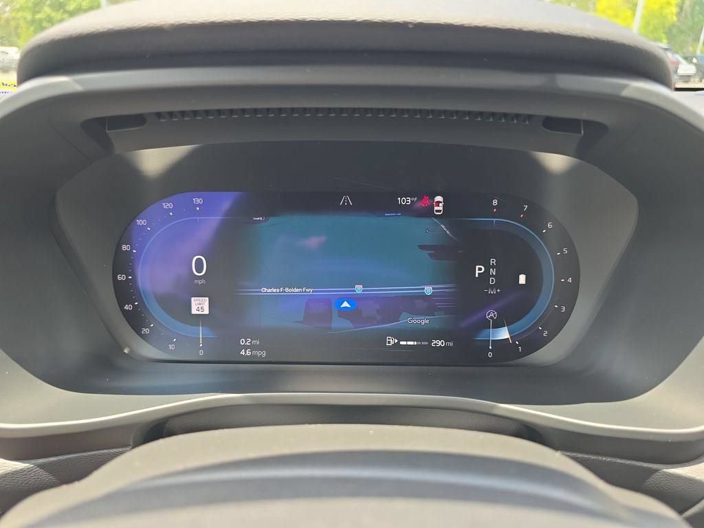 Used 2023 Volvo XC40 B5 Plus w/ Driver Assist Package AWD/4WD image 25