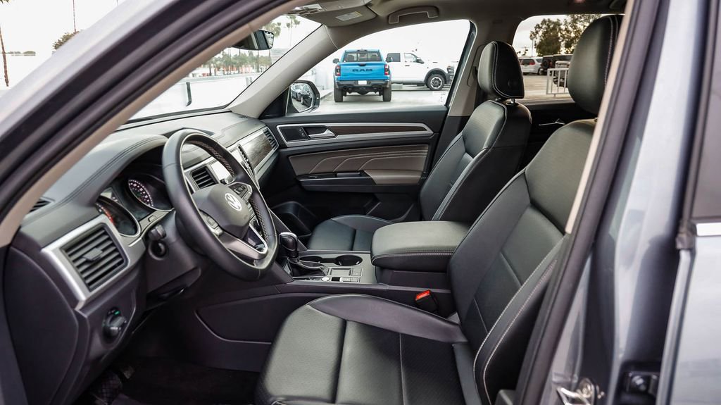 Used 2021 Volkswagen Atlas SE w/ Panoramic Sunroof Package image 22