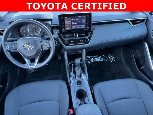 Certified 2022 Toyota Corolla Cross LE image 10