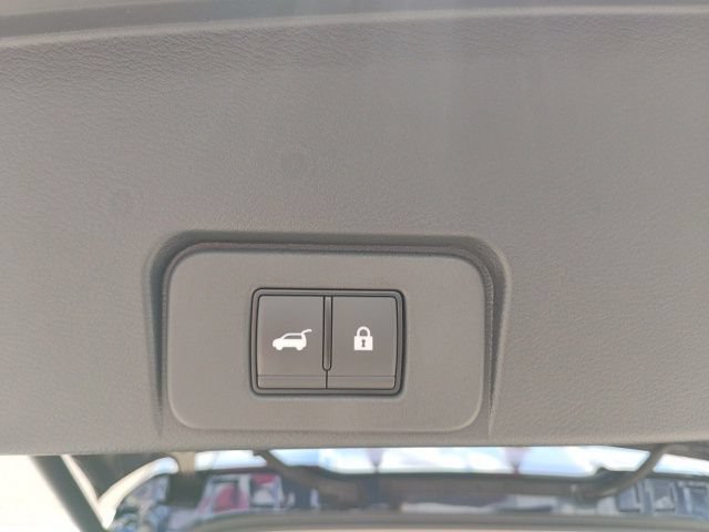 Used 2025 Nissan Rogue SL w/ Tech Package AWD/4WD image 10