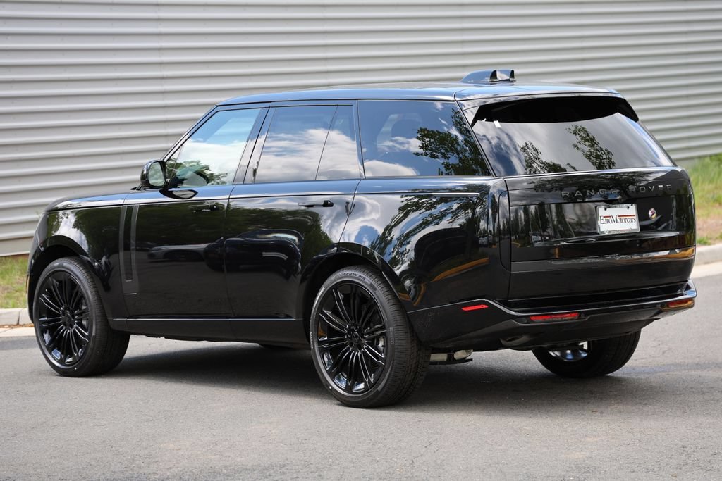 New 2026 Land Rover Range Rover SE AWD/4WD image 2