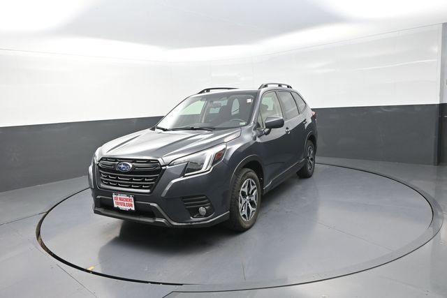 Used 2023 Subaru Forester Premium image 82