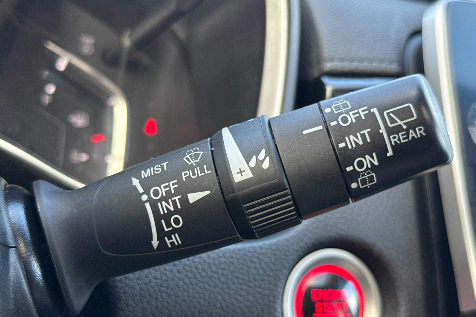 Used 2018 Honda CR-V EX-L image 32