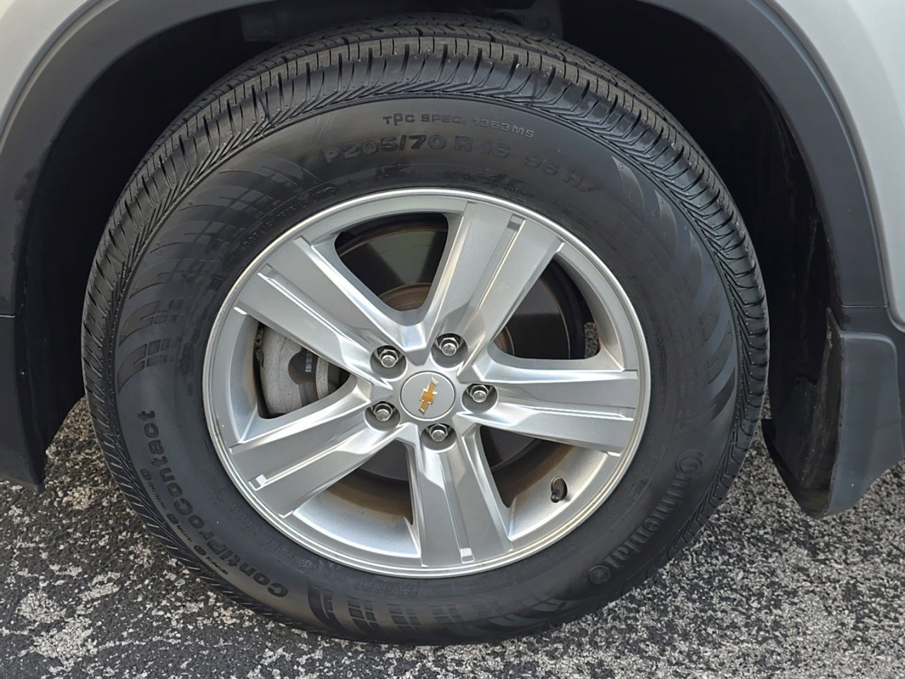 Certified 2021 Chevrolet Trax LS w/ Tint and Cruise Package image 7