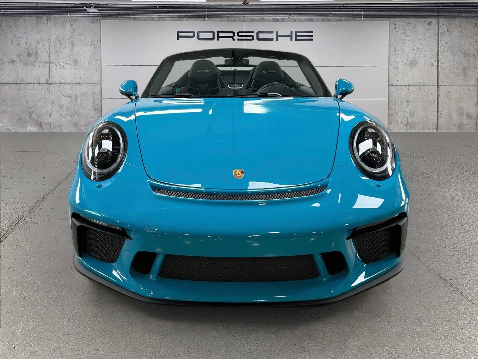 Certified 2019 Porsche 911 Speedster RWD image 6