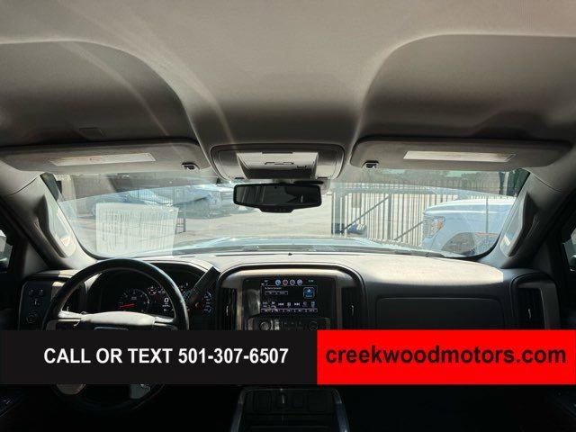Used 2017 GMC Sierra 2500 Denali w/ Suspension Package, Off-Road AWD/4WD image 14