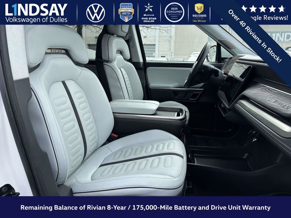 Used 2023 Rivian R1S Launch Edition image 8