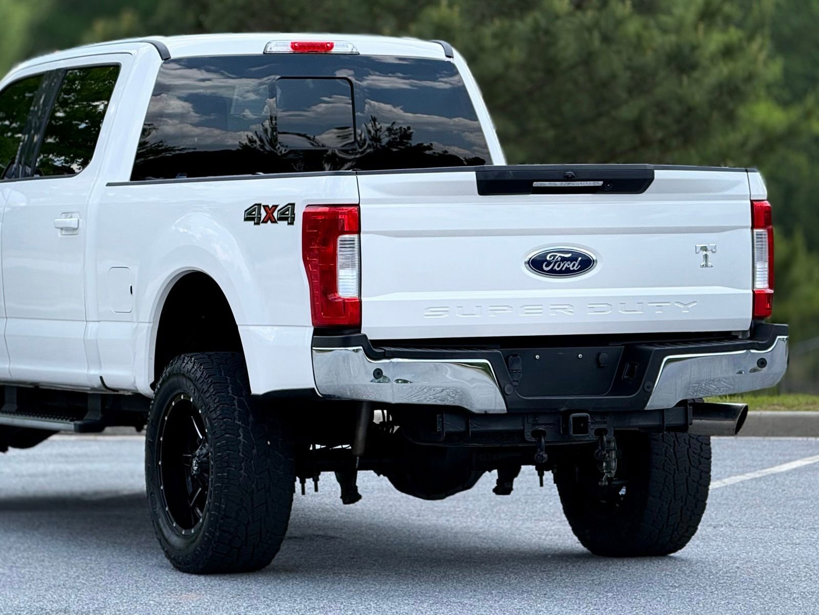 Used 2017 Ford F250 Lariat w/ Lariat Ultimate Package AWD/4WD image 47