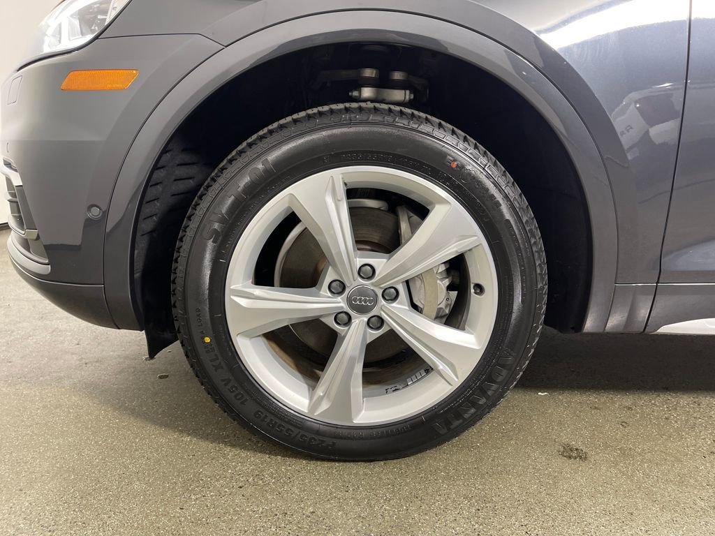 Used 2020 Audi Q5 Prestige image 11
