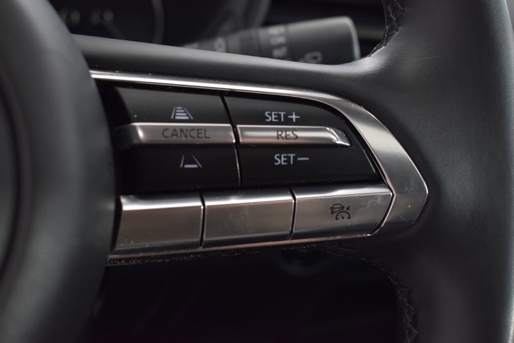 Used 2023 MAZDA CX-30 AWD 2.5 S w/ Premium Package image 17