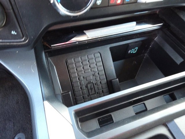 Used 2023 Ford F350 Lariat w/ Chrome Package image 26