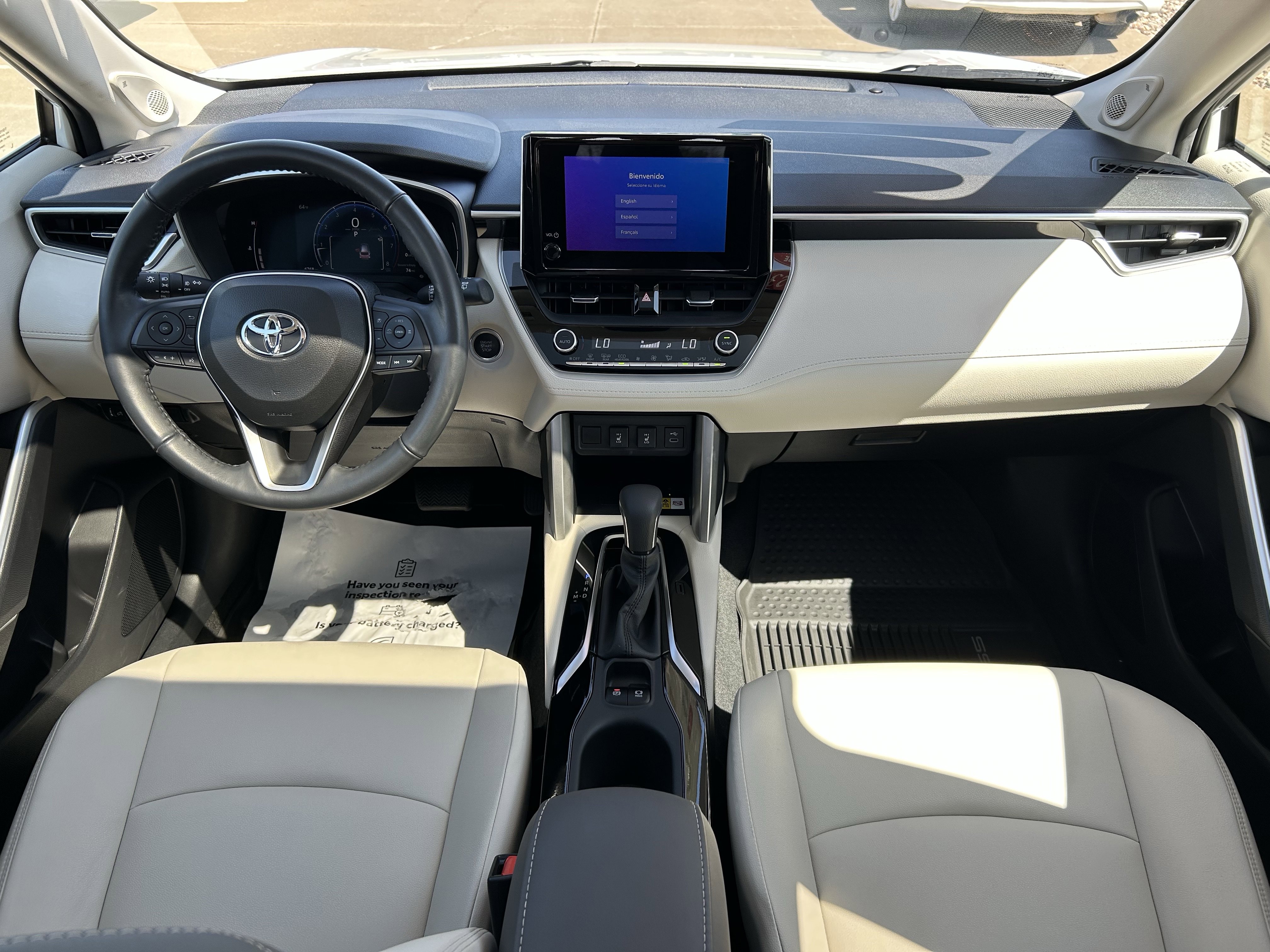 Certified 2023 Toyota Corolla Cross XLE w/ Convenience Package AWD/4WD image 18