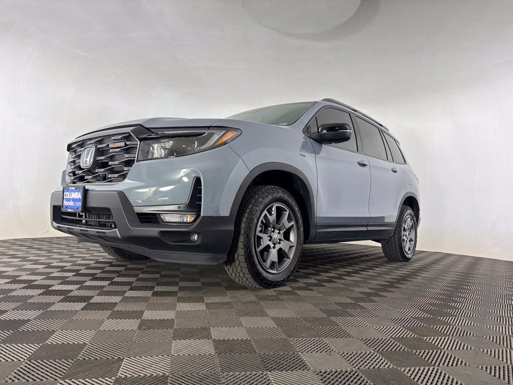 Used 2024 Honda Passport TrailSport image 4
