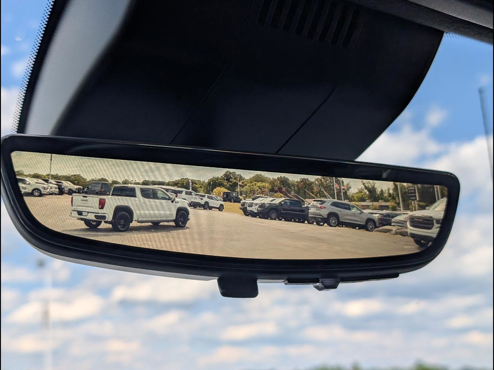 Used 2024 GMC Sierra 1500 Denali Ultimate AWD/4WD image 19