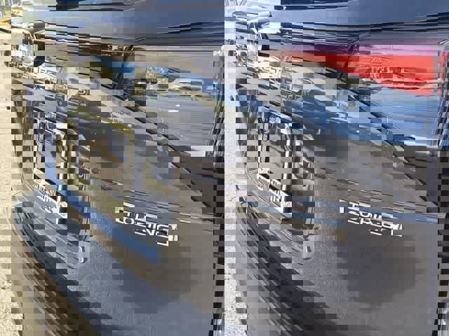 Used 2025 Subaru Forester Touring w/ Protection Package image 12