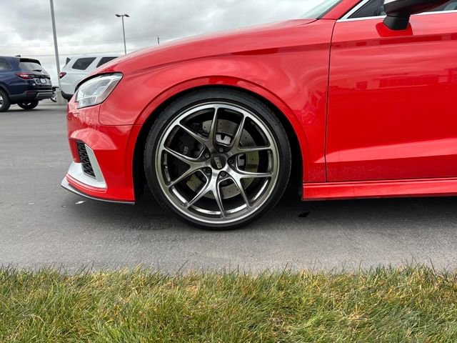 Used 2018 Audi RS 3 w/ Technology Package image 27