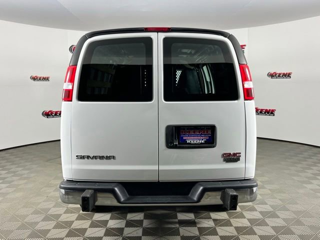 Used 2024 GMC Savana 2500 w/ Driver Convenience Package RWD image 8