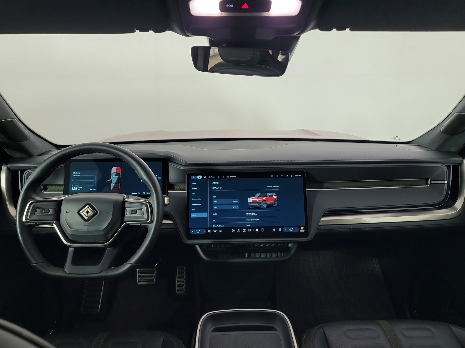 Used 2024 Rivian R1S Adventure image 27