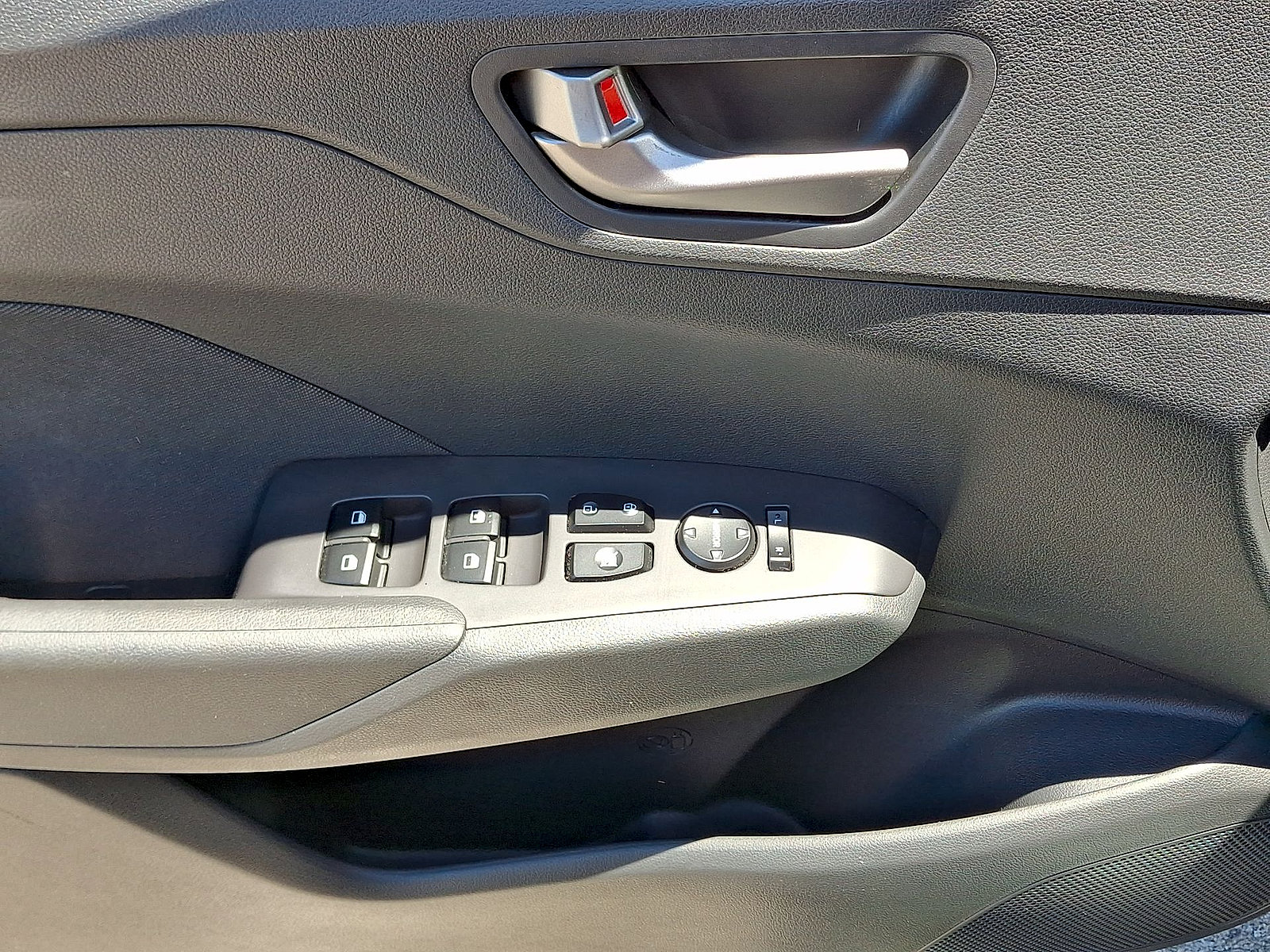 Used 2022 Hyundai Accent SE FWD image 10