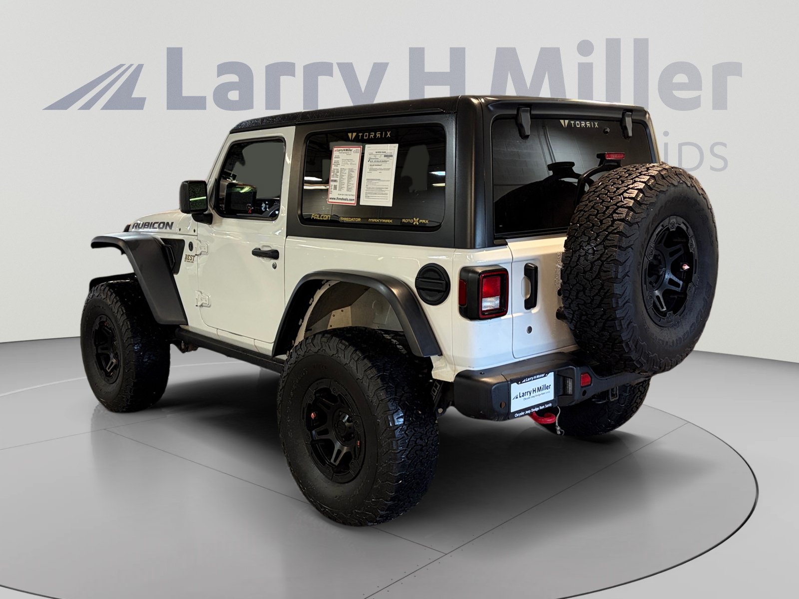 Used 2018 Jeep Wrangler Rubicon AWD/4WD image 3