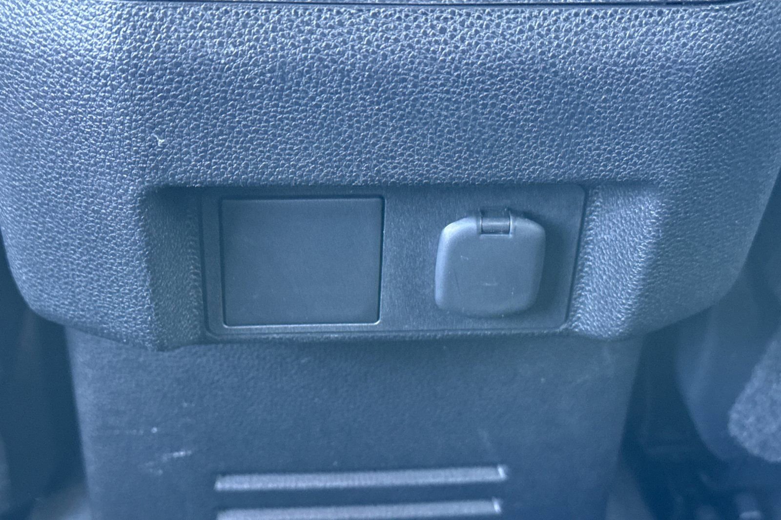 Certified 2025 Toyota Tacoma SR5 image 16