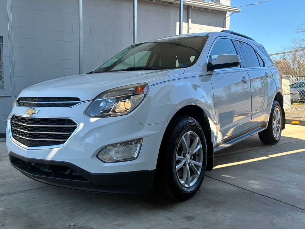 Used 2017 Chevrolet Equinox LT image 9