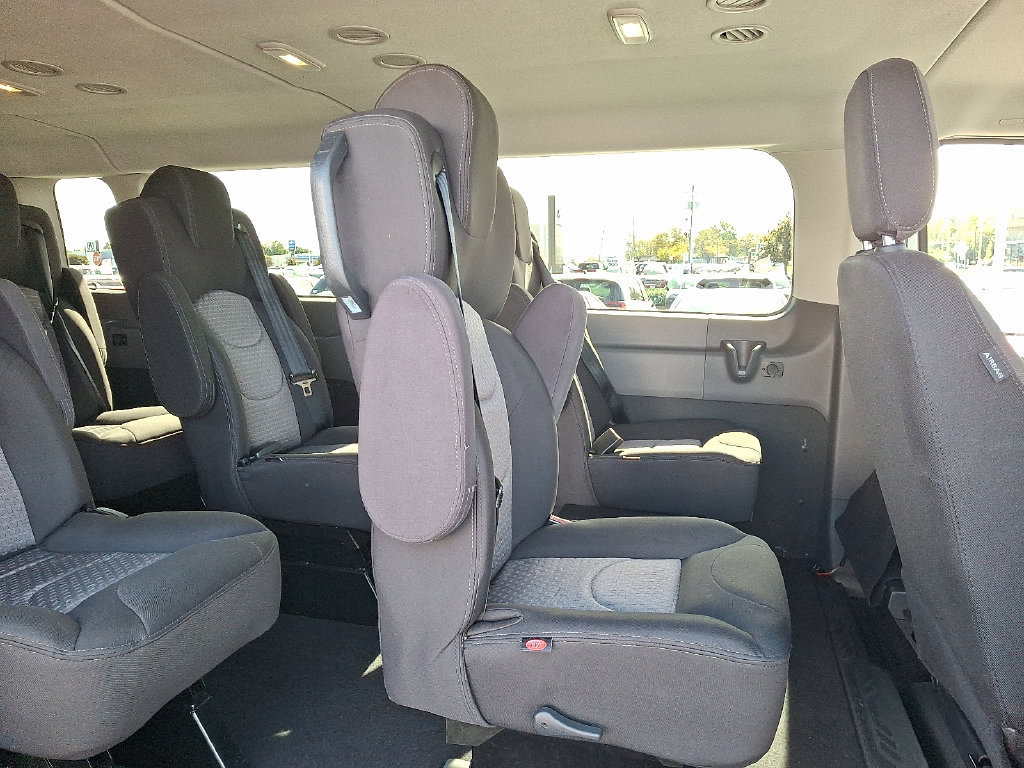 Used 2024 Ford Transit 350 XLT RWD image 10